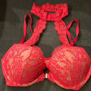 Victoria’s secret bra